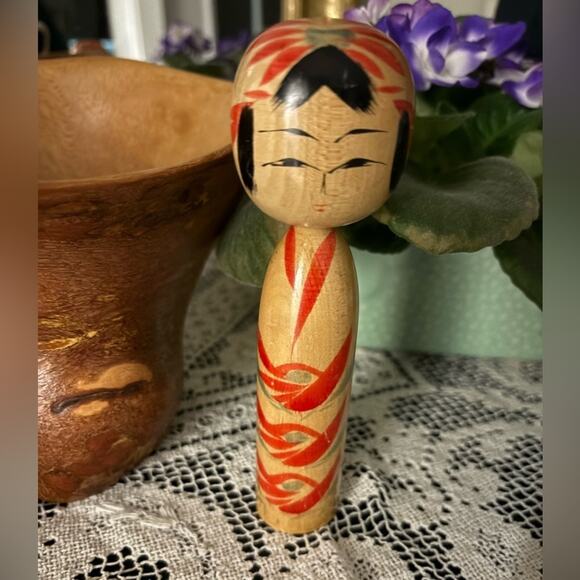 Tōgatta-Kei Kokeshi Vintage Japanese 6 Inch Wooden Folk Doll Art - Picture 1 of 3
